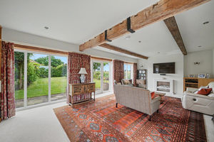 Sitting room- click for photo gallery